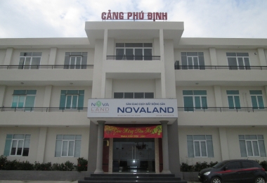 Dán Kính Chống Nắng Cảng Phú Định